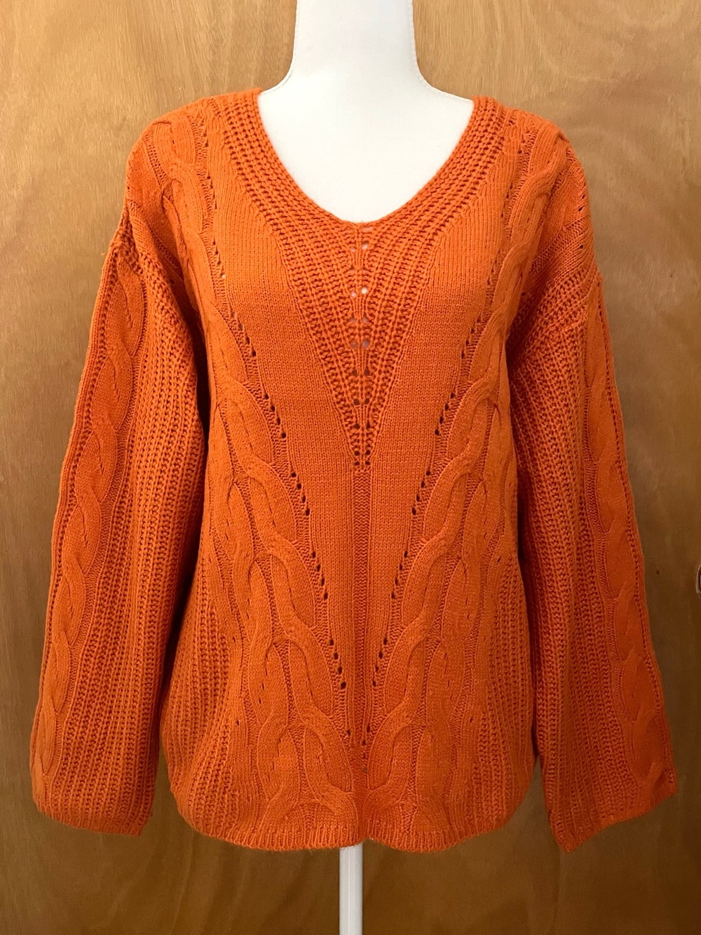 Orange Knit V-Neck Women's Sweater Size 2X (plus size) 100% acrylic